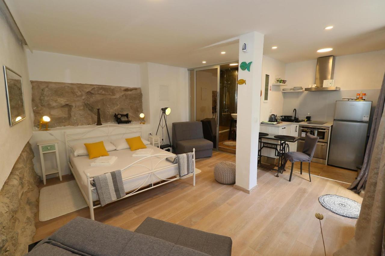 Studio Apartman Fondo Split Exterior foto