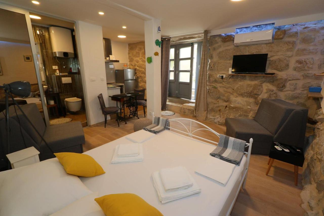 Studio Apartman Fondo Split Exterior foto